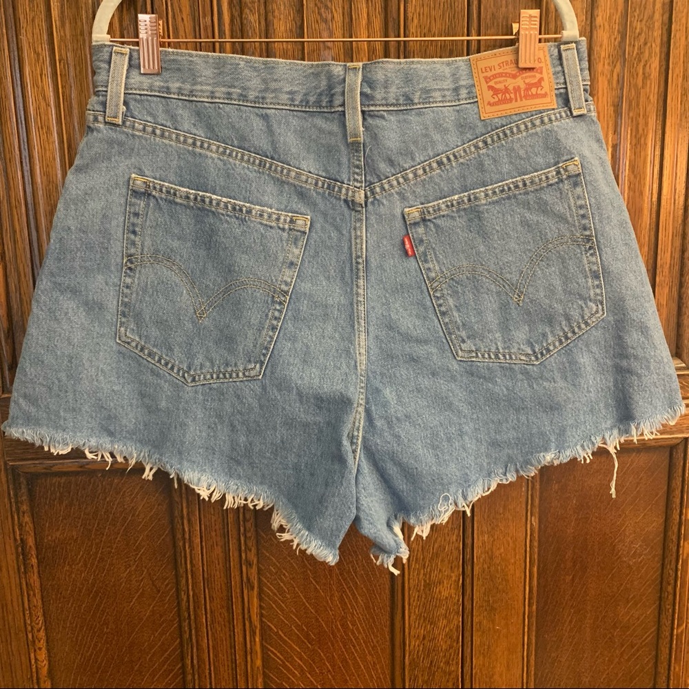 Levi’s High Waisted Mom Shorts